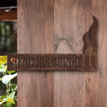 Houten bord Madera „Smoker Lounge“